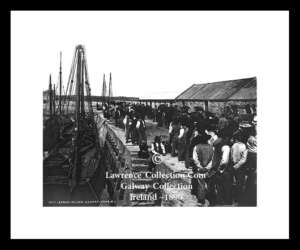 Inishmore Island     ~    Harbour    ~     Aran islands    ~    Co Galway .....G121 B