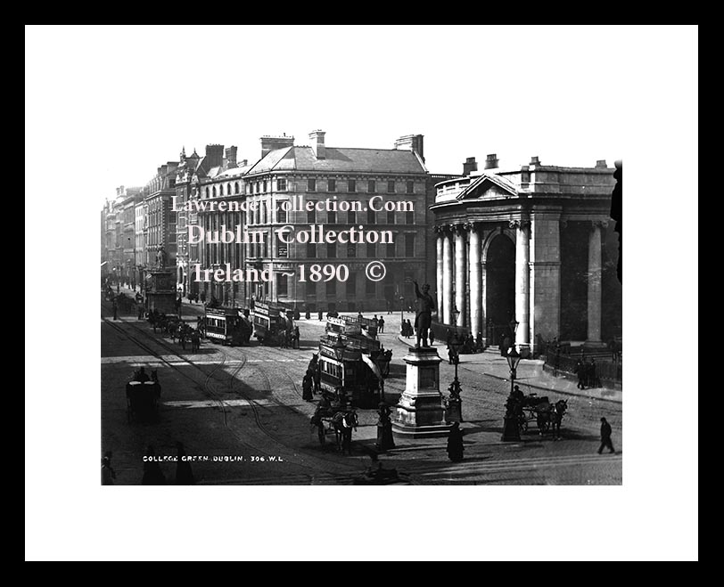 Dublin City ~ College Green ~ Bank of Ireland ~ Dame Street ~ City Centre ......D72ZJ