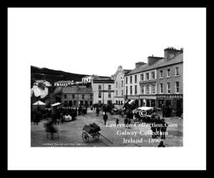 Clifden ~ Fair Day Market Square ~ Connemara ~ Co Galway .....G124