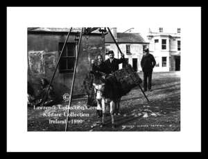 Clifden ~ "Weighing Turf" ~ Market Square ~ Connemara ~ Co Galway ......G124 E