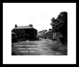 Clonbur   ~   Village     ~    Co Galway...... G1222
