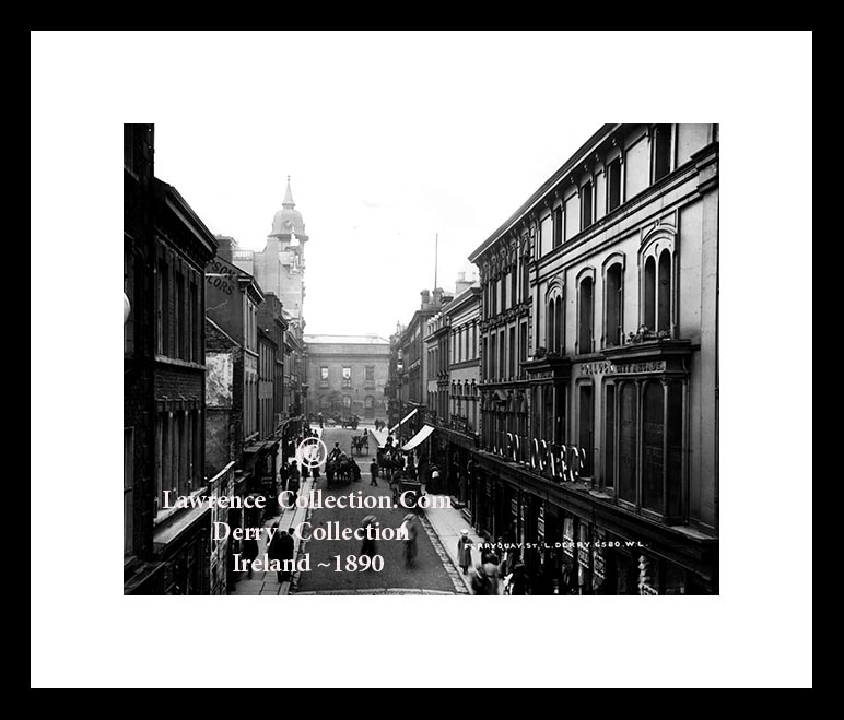 Derry City ~ Ferryquay Street ~ Co Derry ~ Londonderry ~ Northern Ireland ......D91 C