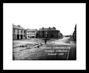 Dunfanaghy   ~    The Square     ~    Co Donegal.... D109 F