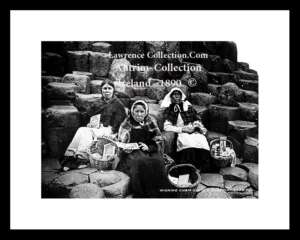 Giant's Causeway ~ Wishing Chair ~ Ladies selling Souvenirs ~ Co Antrim ~ Northern Ireland .....A116