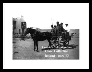 Kilkee      "Jaunting Car"   ~   Beach  ~   Co Clare .....C55 P