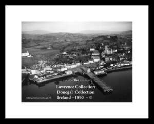Killybegs    ~      Pier (aerial view 1940s)    ~     Co Donegal..... D1012/294
