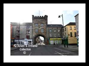 Clonmel    ~     West Gate     ~    O'Connell Street     ~     Co Tipperary ......0155