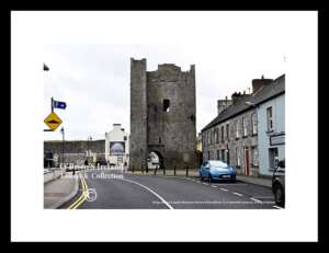 Kilmallock      ~    King John's Castle or King's Castle is a tower house     ~       Sheares Street       ~       Co Limerick ......7833