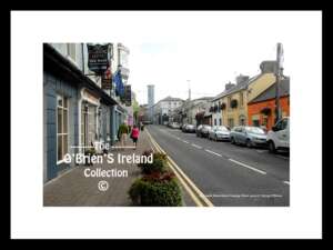 Lahinch    ~   Main Street    ~     County Clare ....... 0022