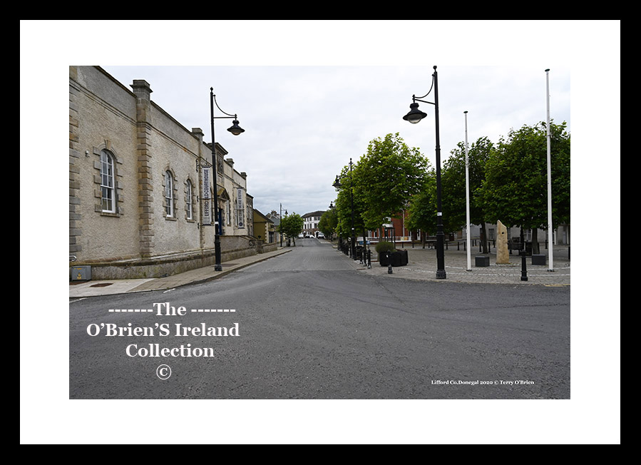 Lifford ~ "The Old Courthouse" ~ The Diamond ~ Co Donegal.....6644