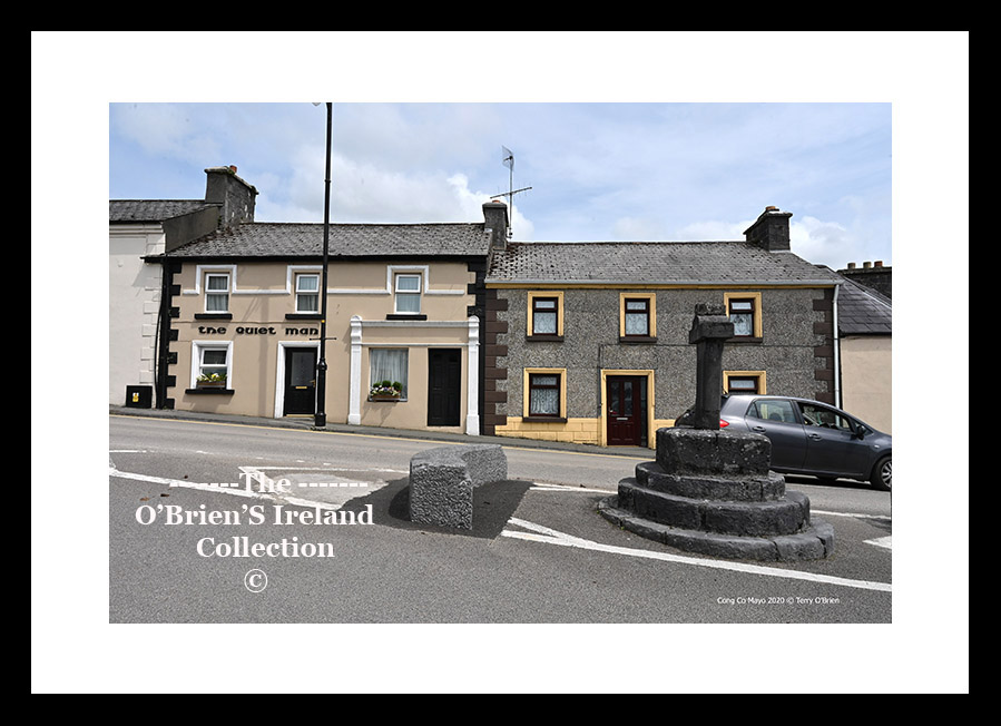 Cong ~ " Market Cross "Monument ~ inscription Or Do Niahol ag do Gillibard O Dubhthaigh raibh abiadde agt cunga ( Pray for Niahol and for Gillibard O’Duffy who were abbots of Cong) ~ Co.Mayo ....2183