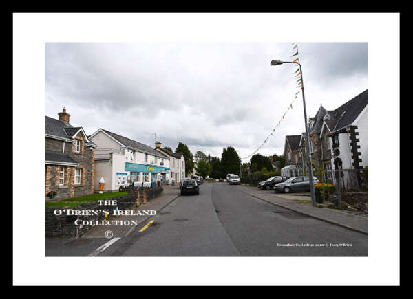 Dromahair    ~     Main Street     ~      Co Leitrim ......7257