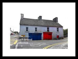 Irish Shop Fronts   ~   "Blake  ~  "Linnane"  ~   Blake's Corner   ~   Bridge Street   ~   Ennistymon    ~   Co.Clare ....7161