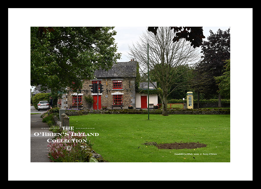 Geashill ~ "Hamilton's Bar" ~ Co Offaly ......3682
