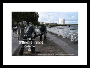 Limerick City    ~      "Dock Workers" Monument    ~  Howley's Quay    ~    Co.Limerick 0312