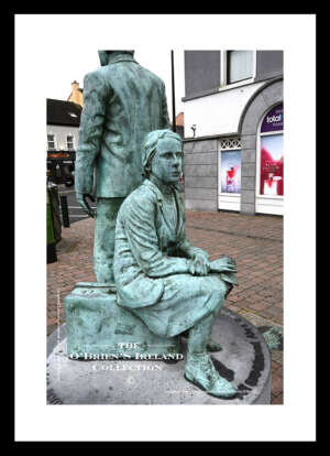 Longford Town    ~    "The Longford Emigrant"   ~    by Rory Breslin   ~    Centenary Square     ~   Co. Longford....4245