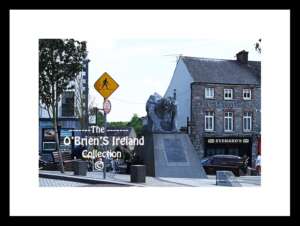 Navan    ~   Market Square   ~ "Bull of Navan"  (Irish: Tarbh na hUaimhe) is a prominent stone sculpture . it  was created by Galway sculptor Colin Grehan  Was put  in position in  2011 following nine years of controversy over the cost of the project and the proposed location.       ~   Co Meath.....3027