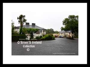 Connonagh   ~  "The Beehive Bar"   ~   Co Cork.....3550