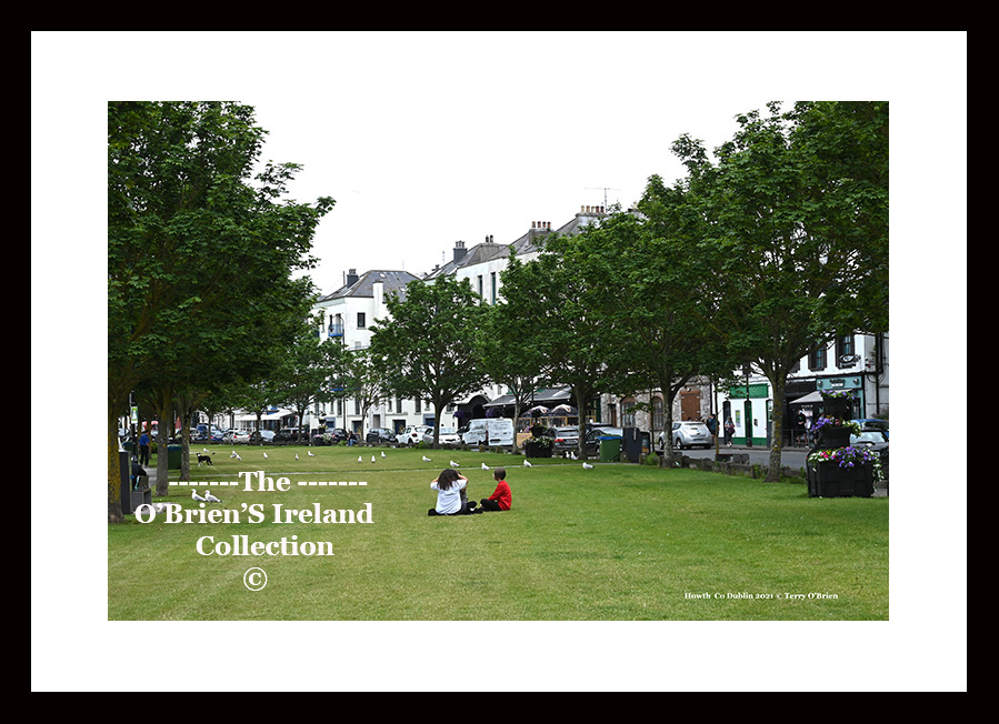 Howth ~ Harbour Road ~ Fingal ~ North County Dublin .....6722
