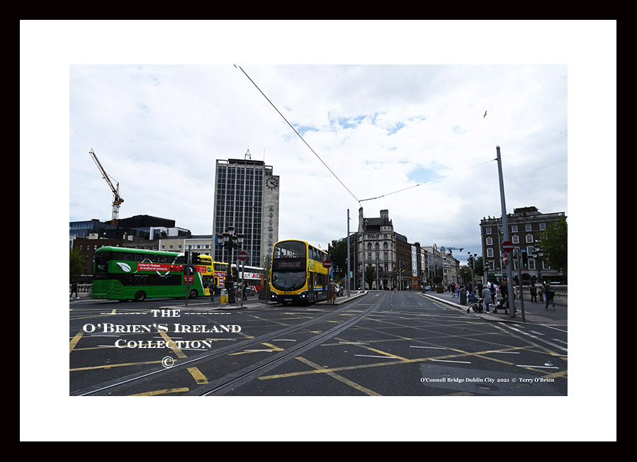 Dublin City ~ O'Connell Bridge ~ City Centre ~ County Dublin ......4555