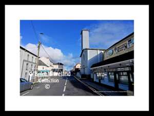 Lahinch    ~   Church Street    ~    County Clare .......  7173