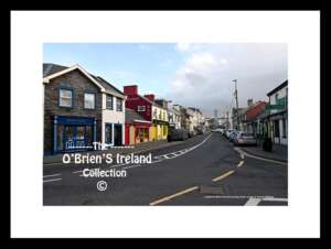 Lahinch     ~   Main  Street    ~    County Clare ...... 7193