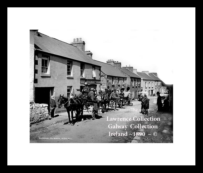 Clonbur ~ Village ~ Co Galway...... G1222/267